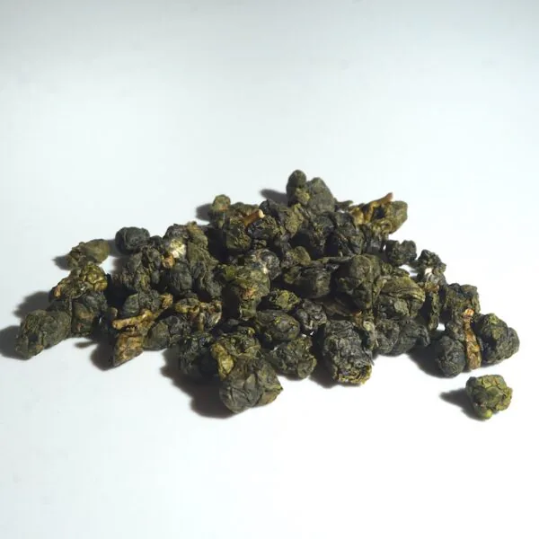 Top Grade Taiwan High Mountain Oolong Tea - Creamy and Floral - Light Roast